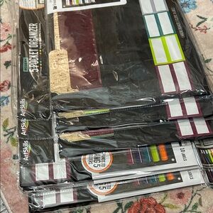 Modern 5-Pocket Organizer - Black and Gray